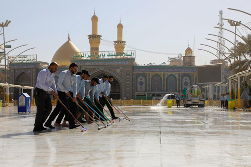 عملیات پاکسازی صحن بین‌الحرمین / گزارش تصویری